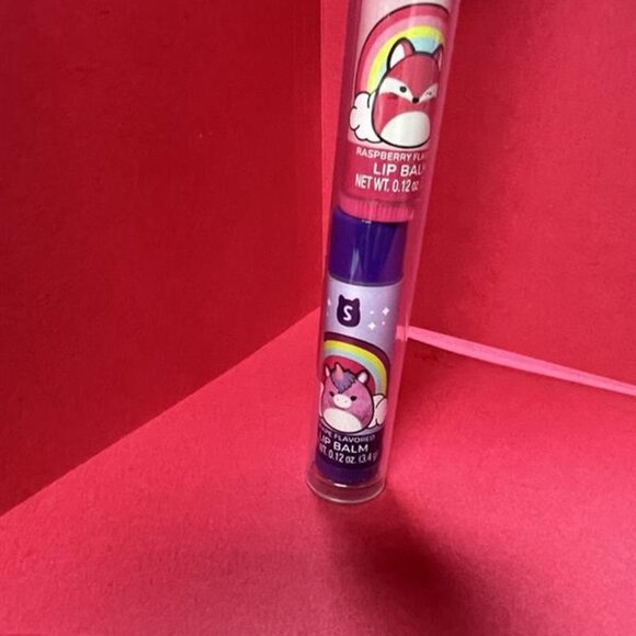 Squishmallows 3 Pack Flavored Lip Balms W-11 - Picture 5 of 5